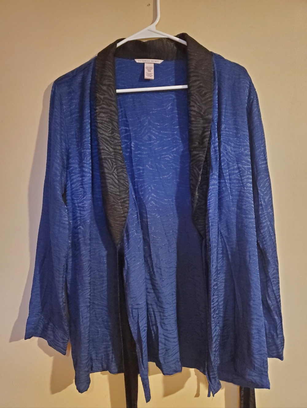 Victoria's Secret Womens XS /S Black/Blue Zebra Kimono Robe Jacket (VS)